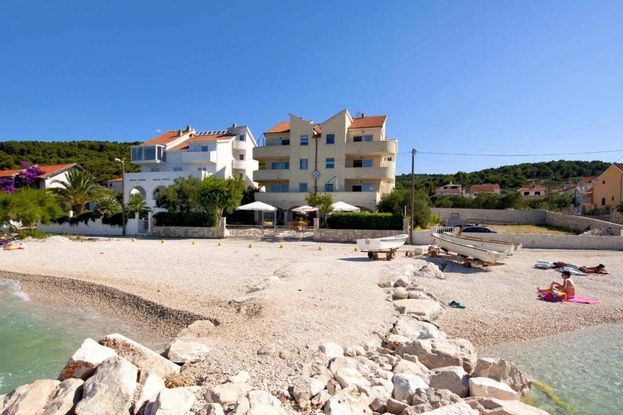 Apartments By The Sea Slatine, Ciovo - 10435 Exterior foto